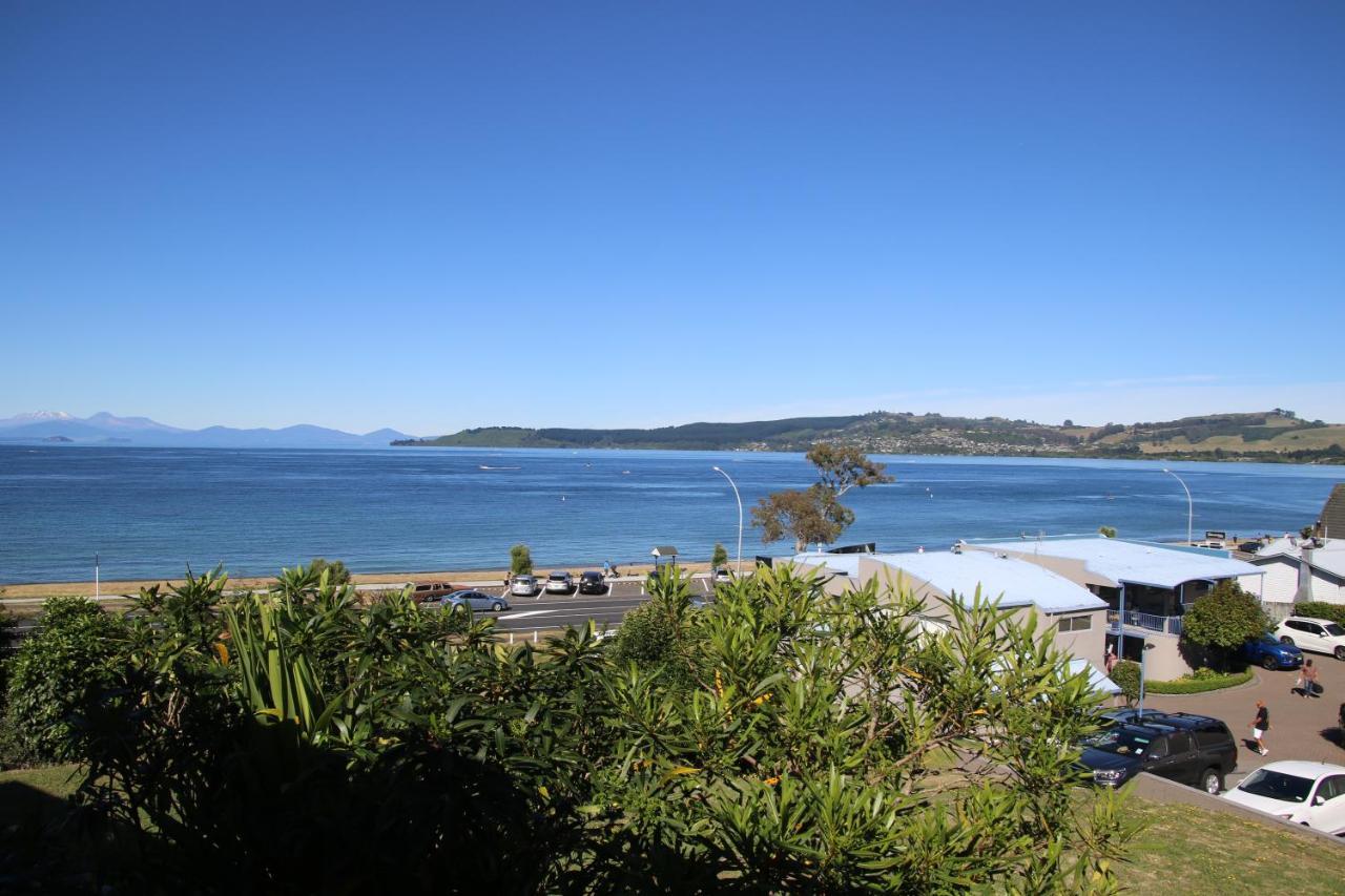 Baycrest Thermal Lodge Taupo Exterior foto