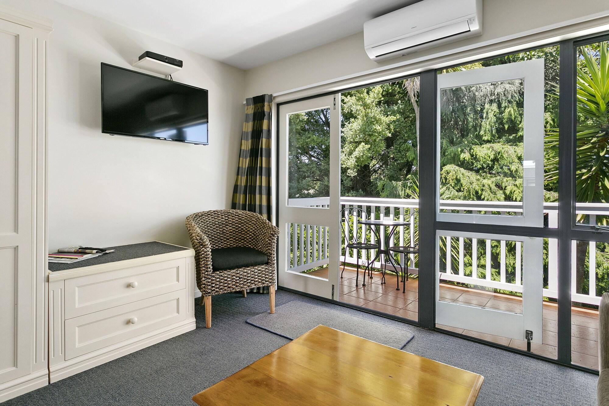 Baycrest Thermal Lodge Taupo Exterior foto